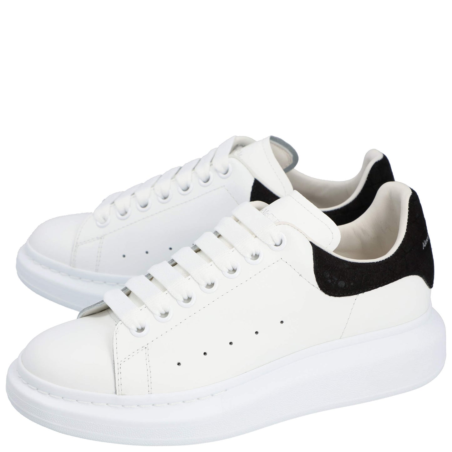 Original Alexander McQueen White/Black Leather Oversized Sneaker EU 42 (Never Used)