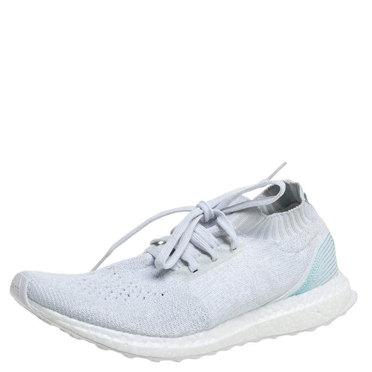 Original Adidas Light Blue/White Knit Fabric Ultra Boost Uncaged Parley Sneakers Size 42 (Never Used)