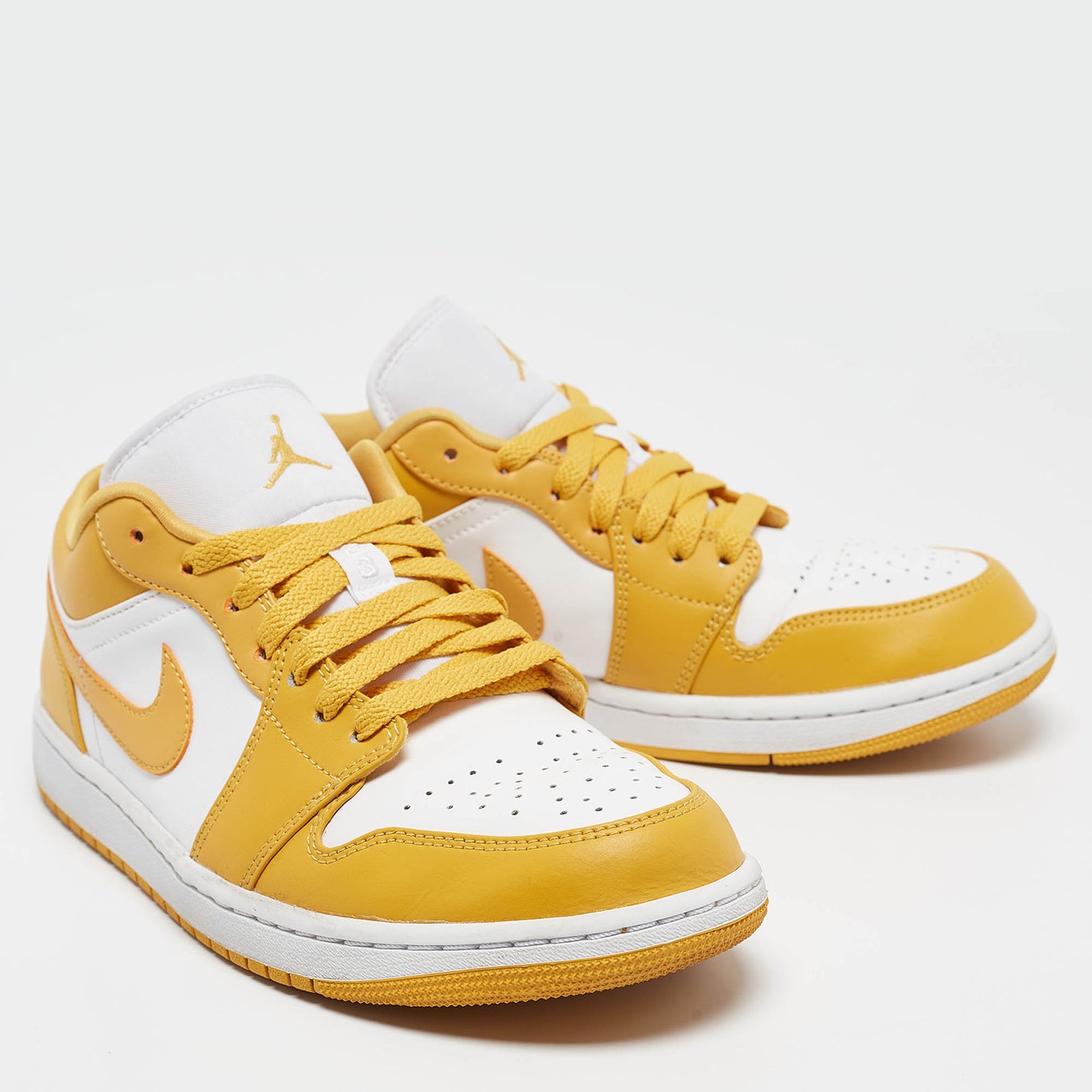 Original Air Jordans Yellow/White Leather Jordan 1 Low Pollen Sneakers Size 43