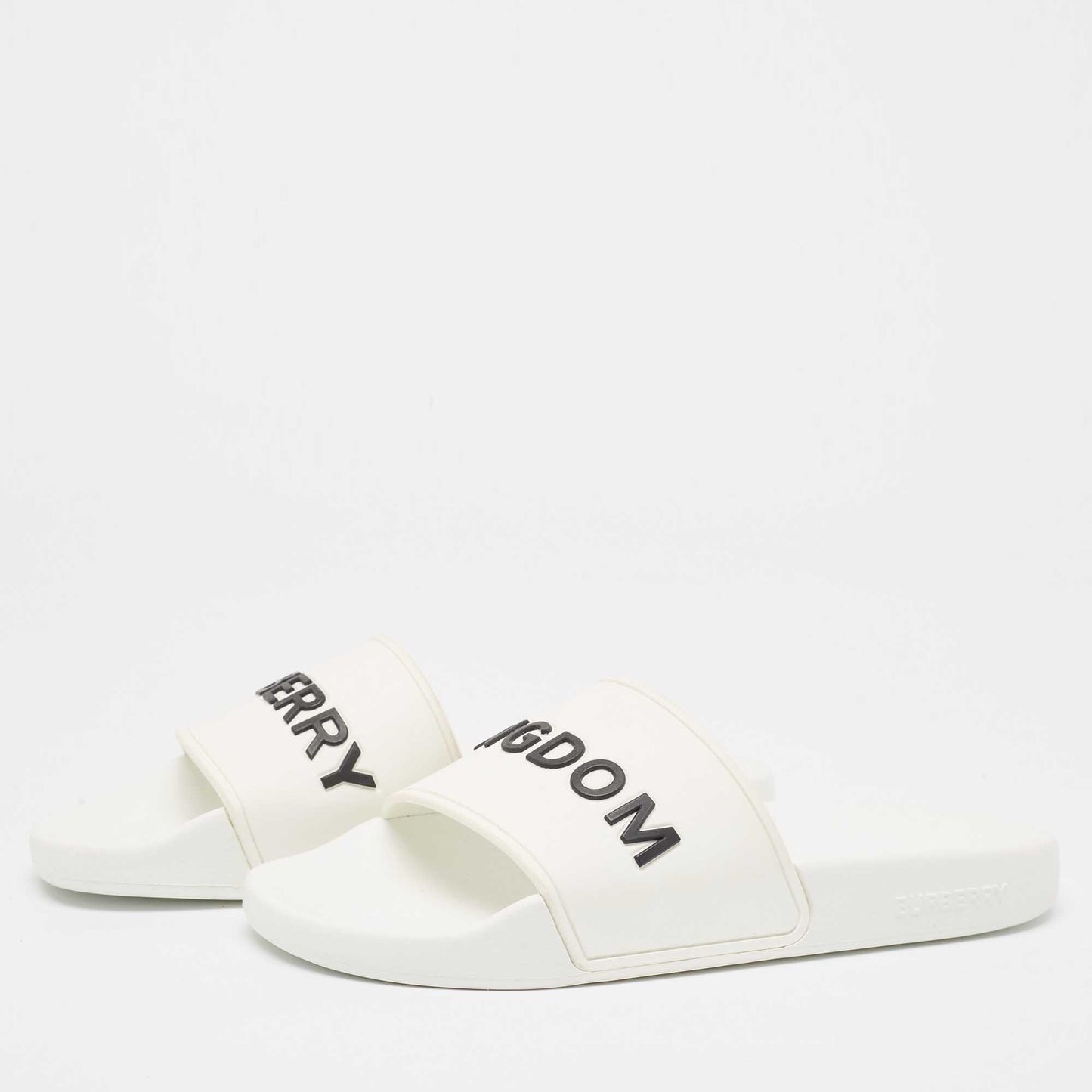 Original Burberry White Rubber Kingdom Motif Pool Slides Size 38