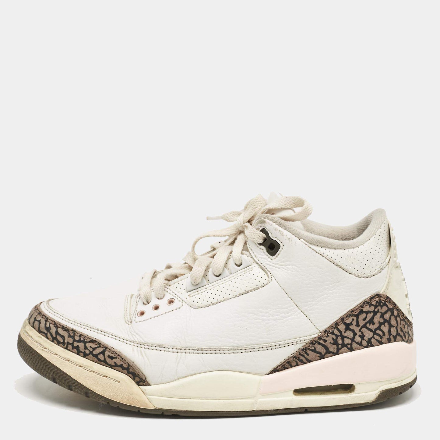 Original Air Jordan White Leather Jordan 3 Retro Neapolitan Dark Mocha Sneakers Size 41