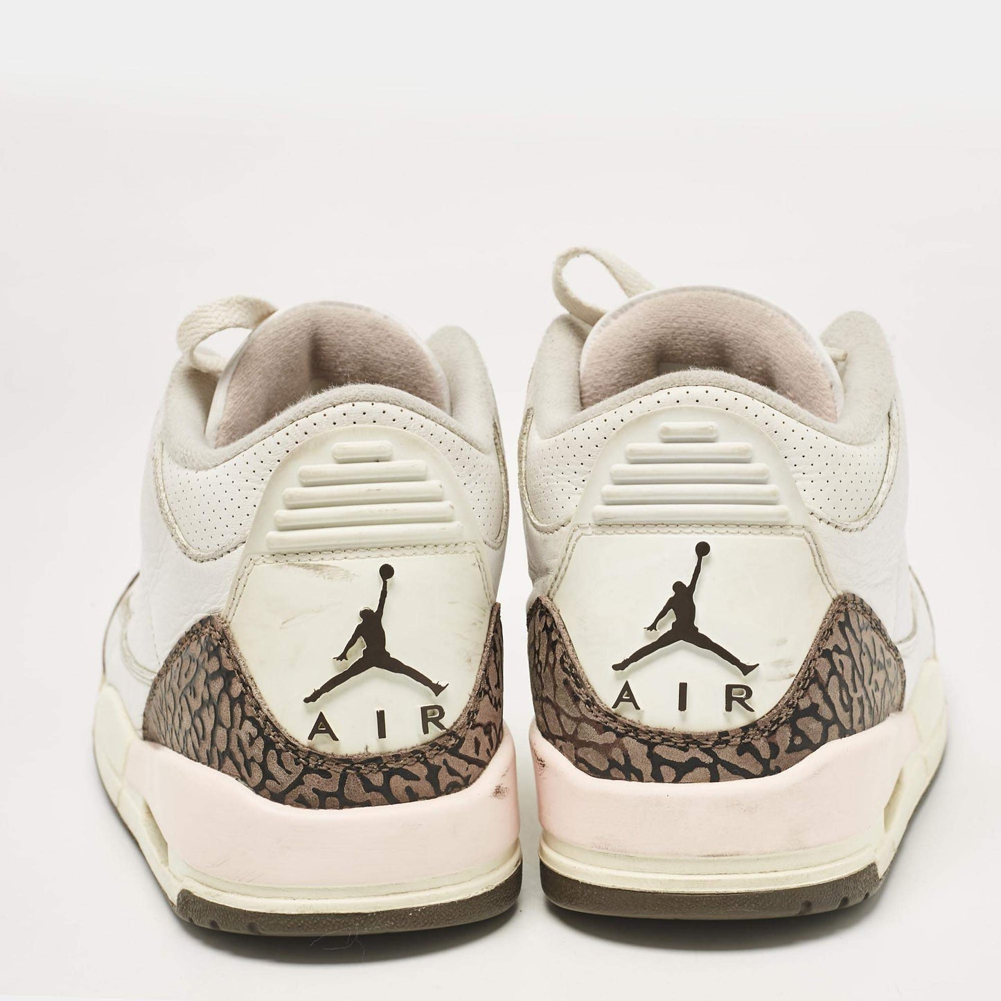 Original Air Jordan White Leather Jordan 3 Retro Neapolitan Dark Mocha Sneakers Size 41