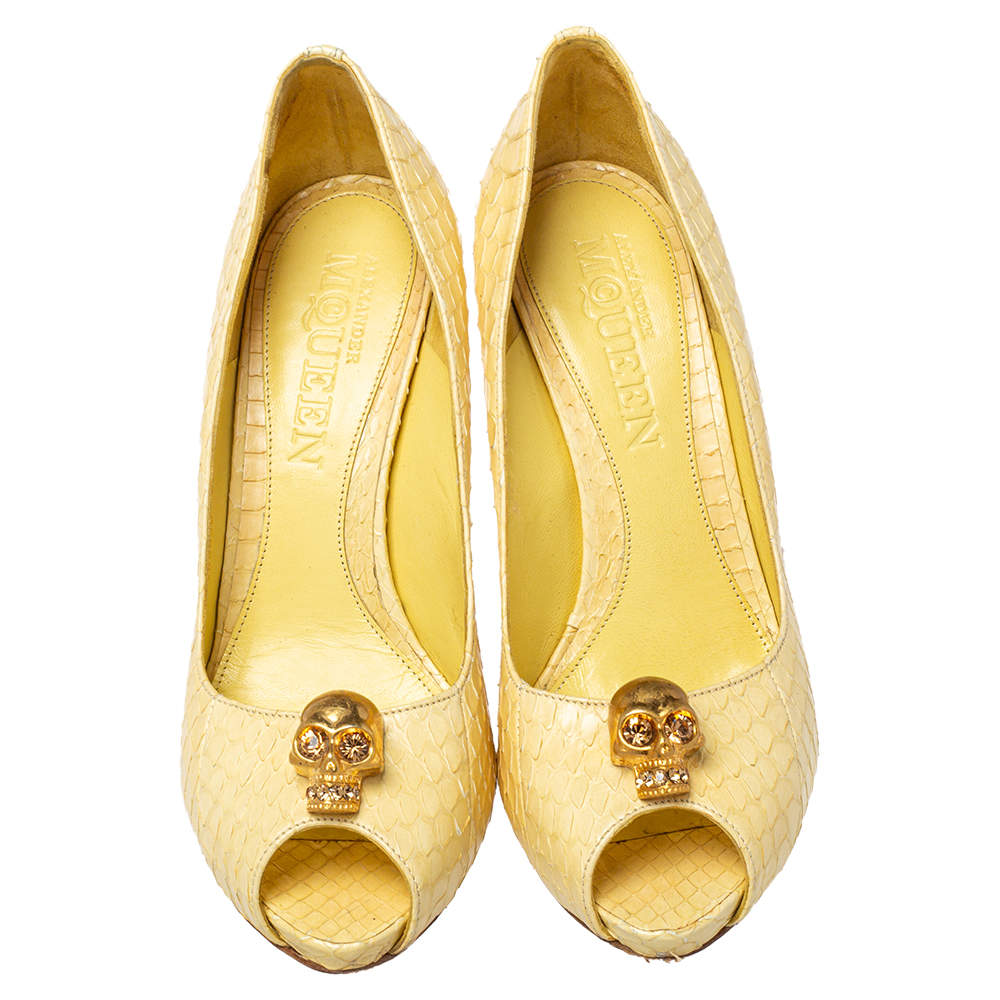 Original Alexander McQueen Light Yellow Python Leather Skull Peep Toe Pumps Size 38.5