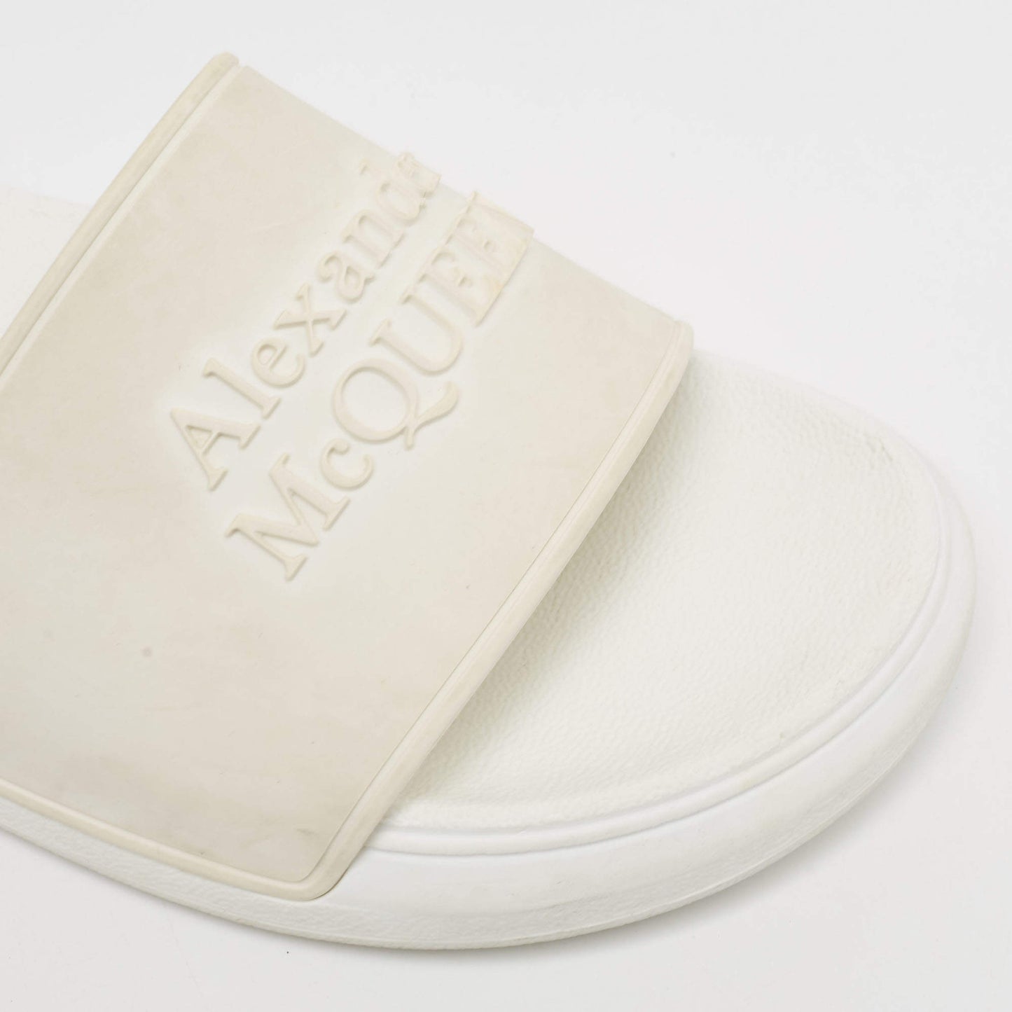 Original Alexander McQueen White Rubber Flat Slides Size 36