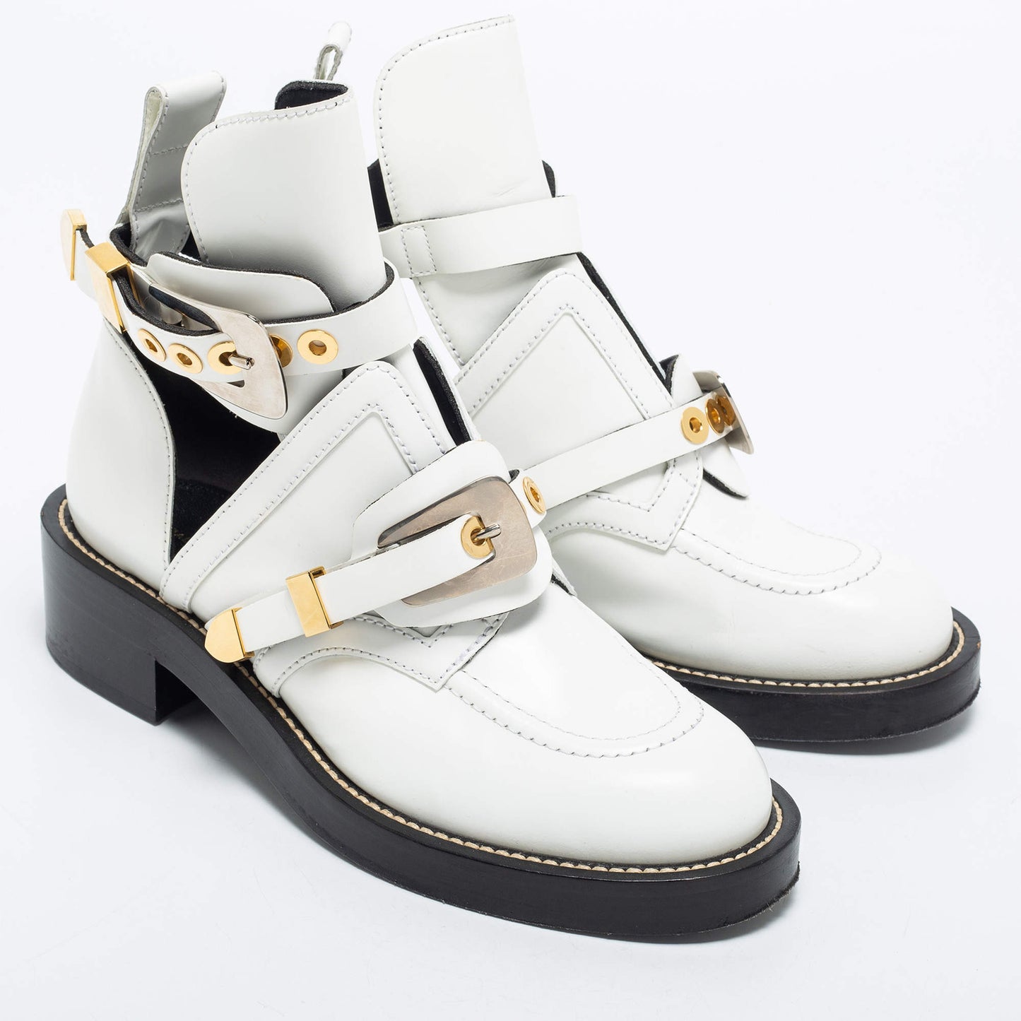 Original Balenciaga White Leather Ceinture Ankle Boots Size 39.5