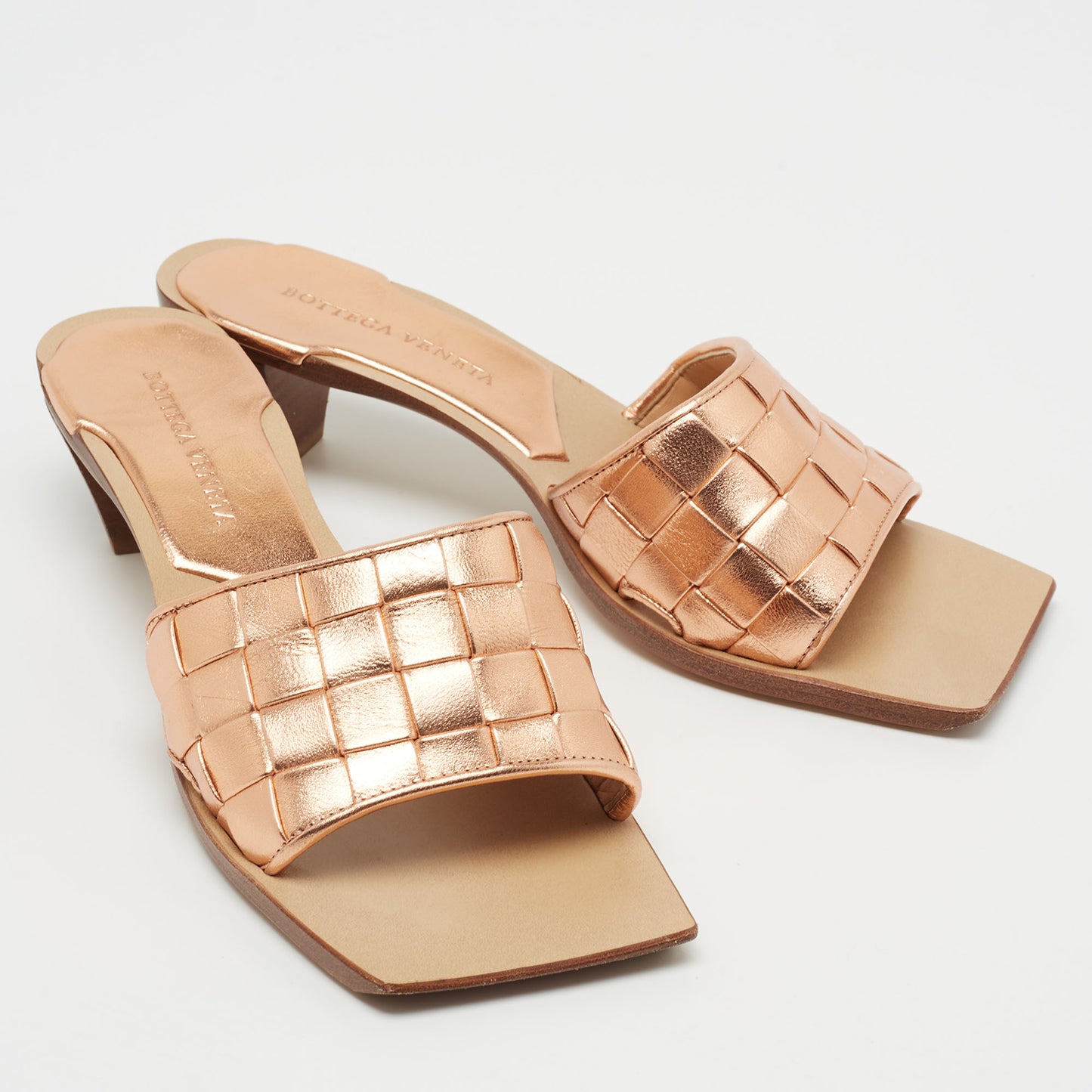 Original Bottega Veneta Rose Gold Intrecciato Leather Square Toe Slide Sandals Size 36