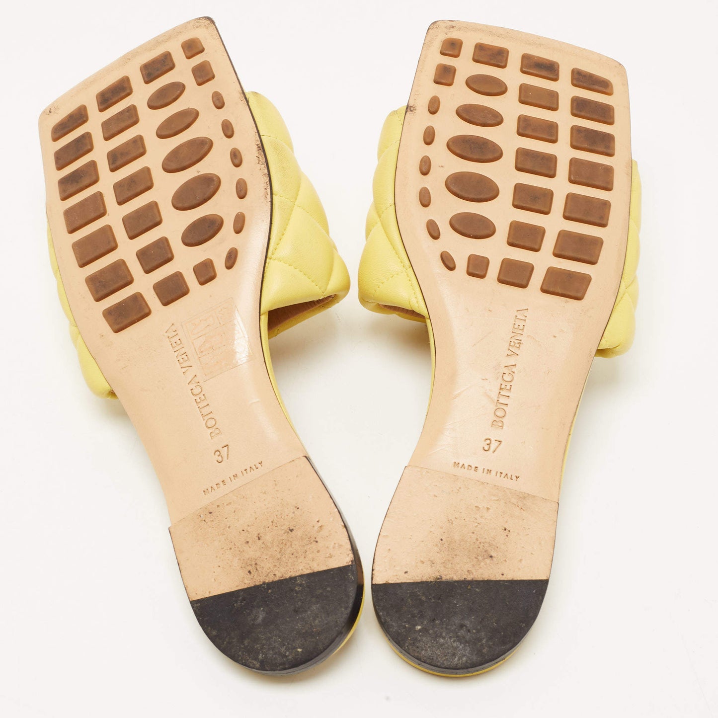 Original Bottega Veneta Yellow Quilted Leather Lido Flat Slides Size 37