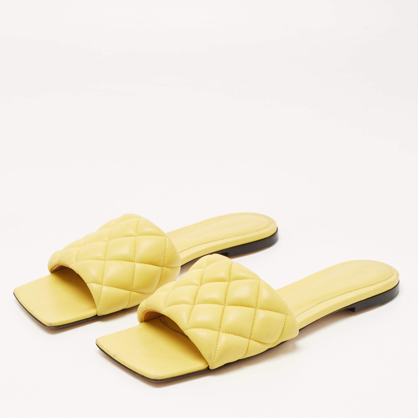 Original Bottega Veneta Yellow Quilted Leather Lido Flat Slides Size 37