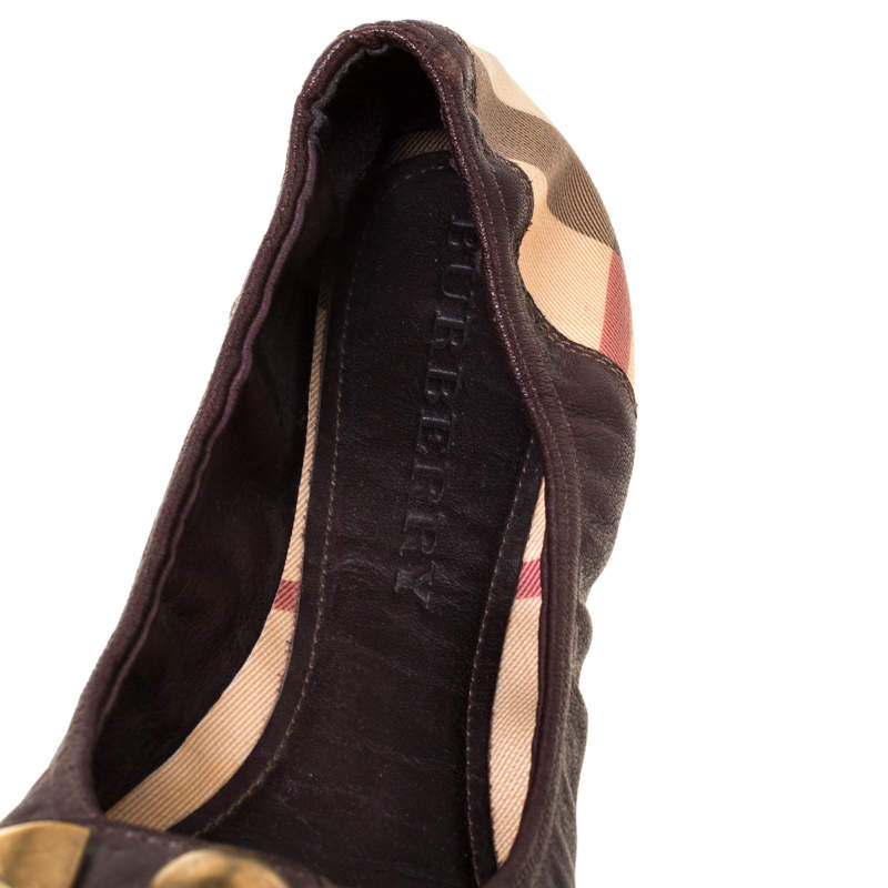 Original Burberry Dark Brown Nova Check PVC and Leather Studs Round Ballerina Flats Size 41