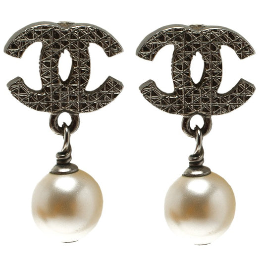 Original Chanel CC Medium Faux Pearl Silver Tone Drop Earrings