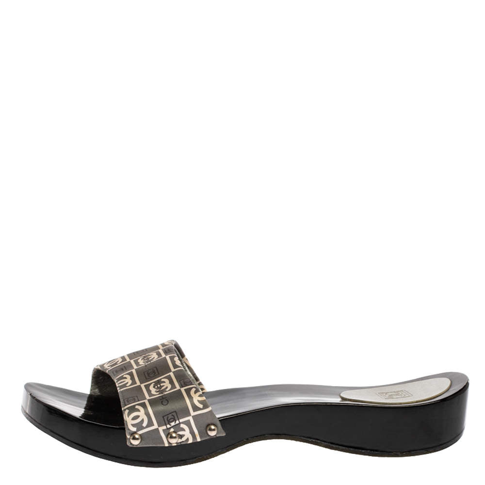 Original Chanel Grey/White CC Logo Print Satin Wooden Clog Slides Size 41