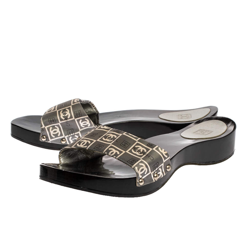 Original Chanel Grey/White CC Logo Print Satin Wooden Clog Slides Size 41