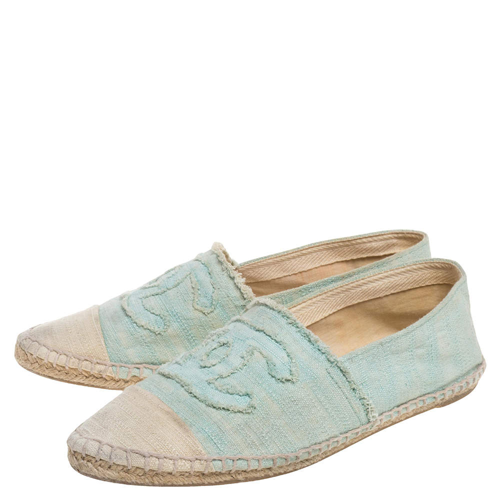 Original Chanel Green/White Canvas CC Cap Toe Flat Espadrilles Size 38