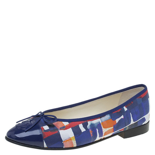 Original Chanel Multicolor Abstract Printed Patent Leather CC Cap Toe Ballerina Flats Size 37.5