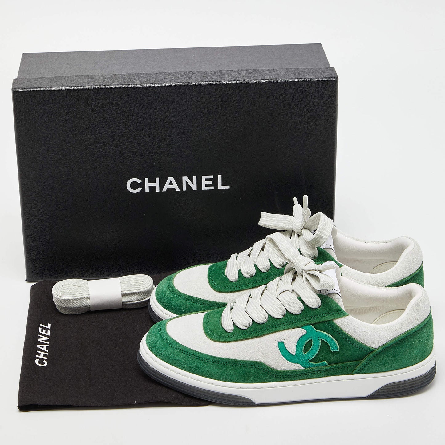 Original Chanel Green/White Suede Low Top Sneakers Size 37.5