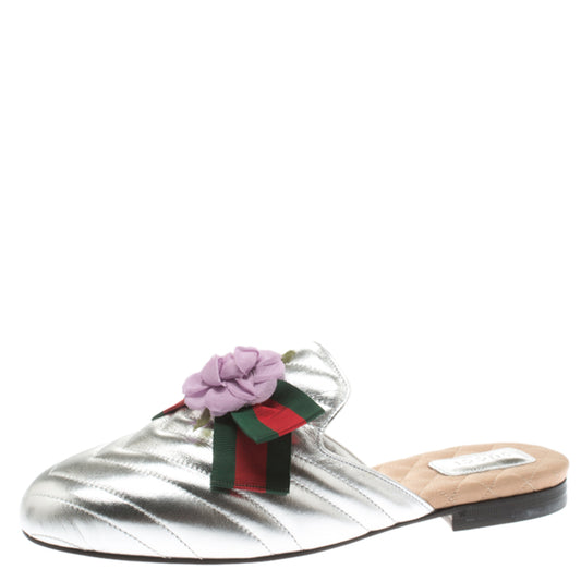 Original Gucci Metallic Silver Quilted Leather Web Bow Rose Detail Princetown Mules Size 39 (Never Used)