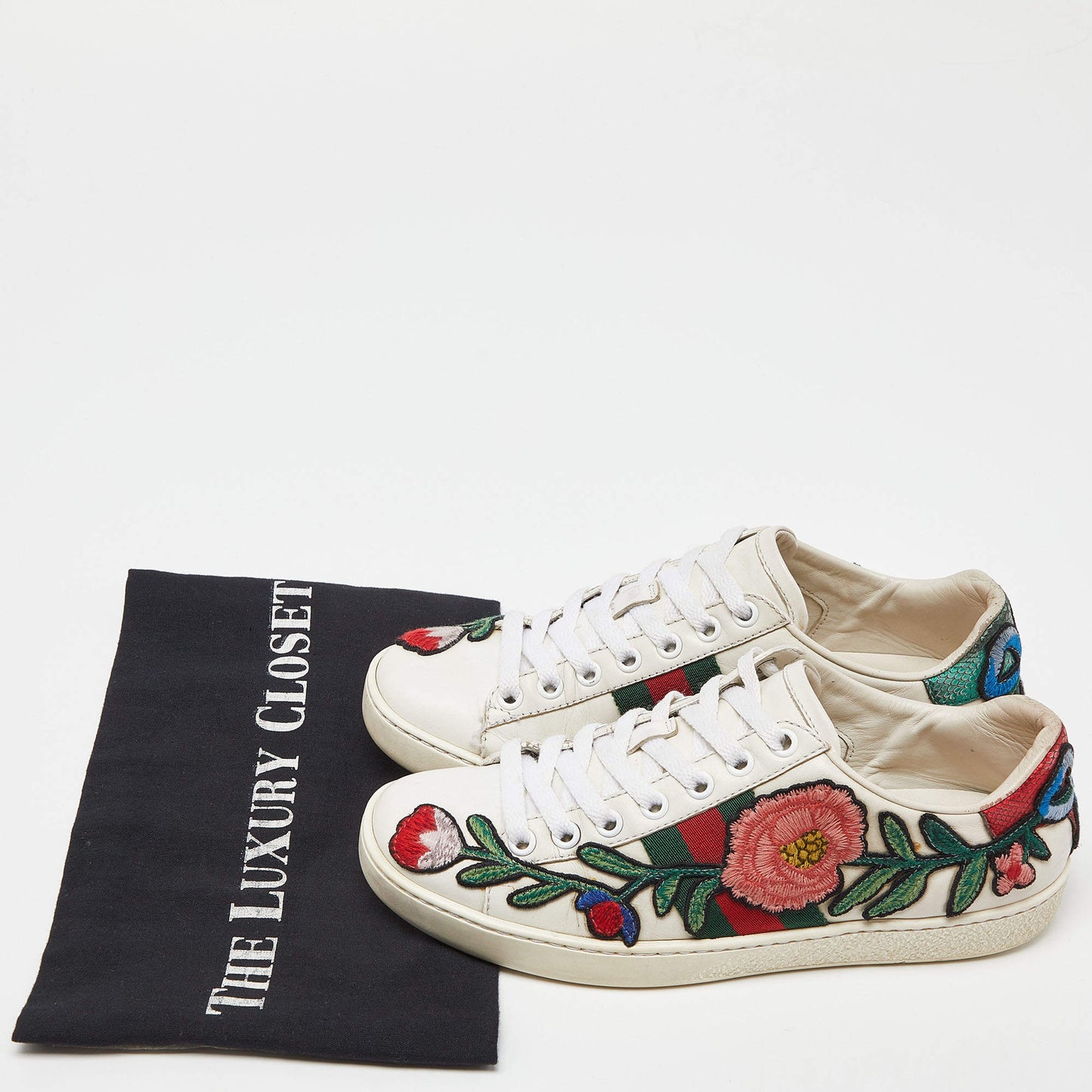 Original Gucci White Leather Floral Embroidered Ace Sneakers Size 35