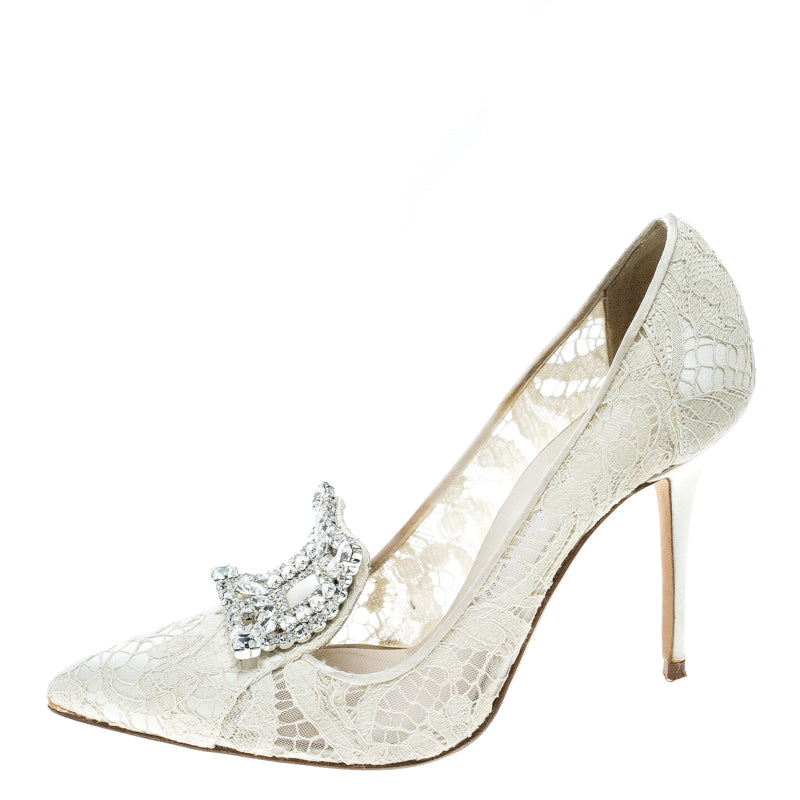 Original Manolo Blahnik Off White Lace and Satin Borlak Crystal Embellished Pumps Size 36.5