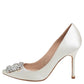 Original Manolo Blahnik White Satin Hangisi Crystal Embellished Pumps Size 38