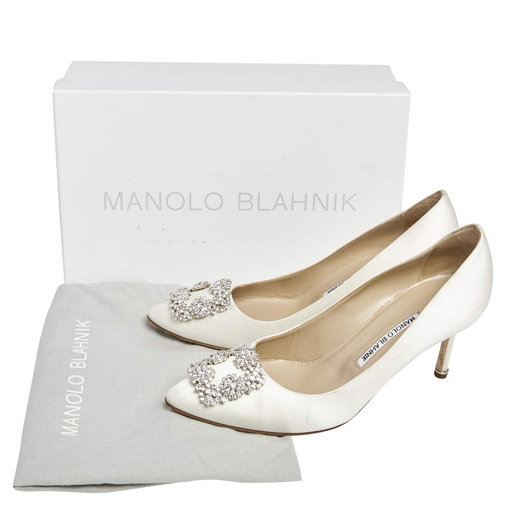 Original Manolo Blahnik White Satin Hangisi Pumps Size 39.5