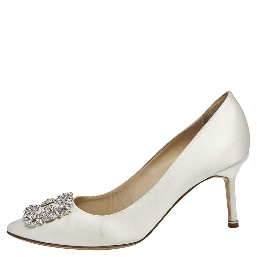 Original Manolo Blahnik White Satin Hangisi Pumps Size 39.5