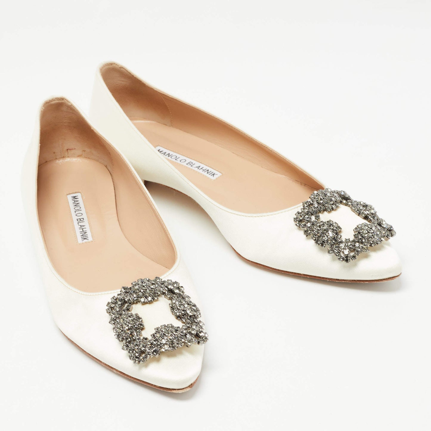 Original Manolo Blahnik Off White Satin Hangisi Ballet Flats Size 37.5