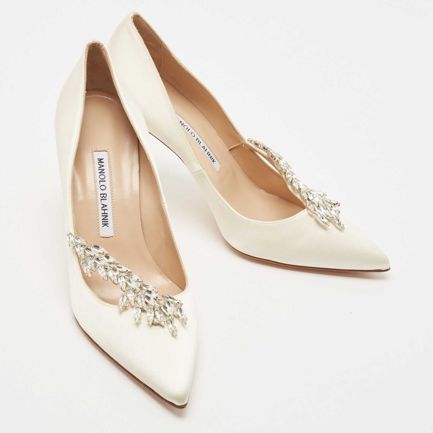 Original Manolo Blahnik White Satin Nadira Pumps Size 38