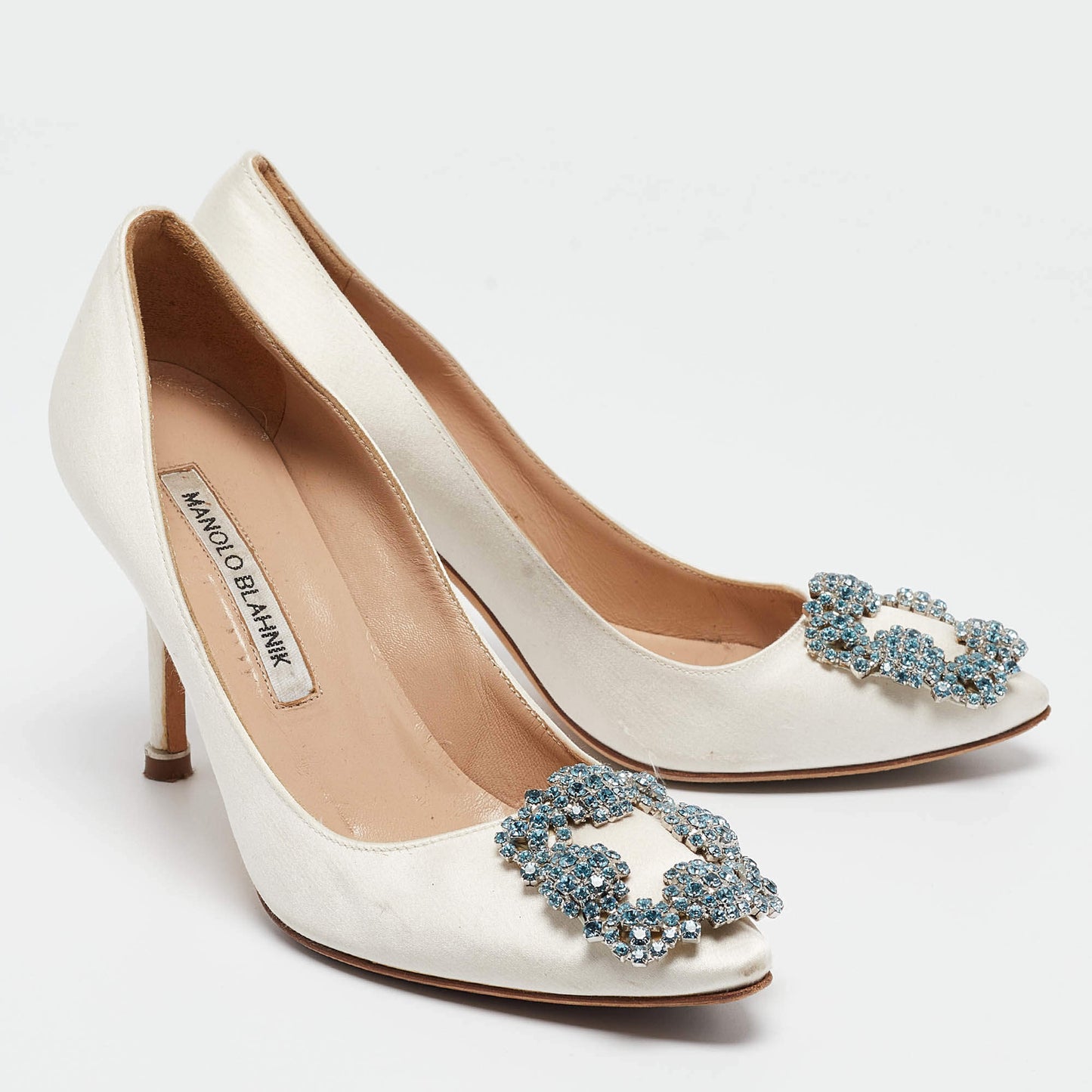 Original Manolo Blahnik White Satin Hangisi Pumps Size 34