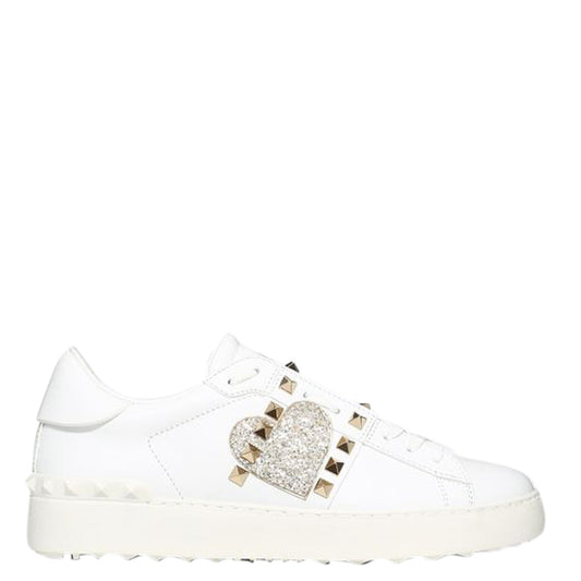 Original Valentino White Heart Embroidered Leather Rockstud Untitled Sneakers Size 38 (Never Used)