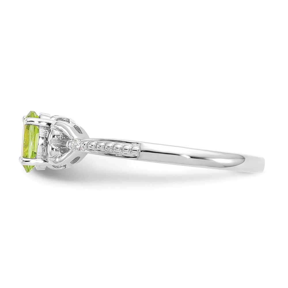 14K White Gold Peridot and Real Diamond Ring