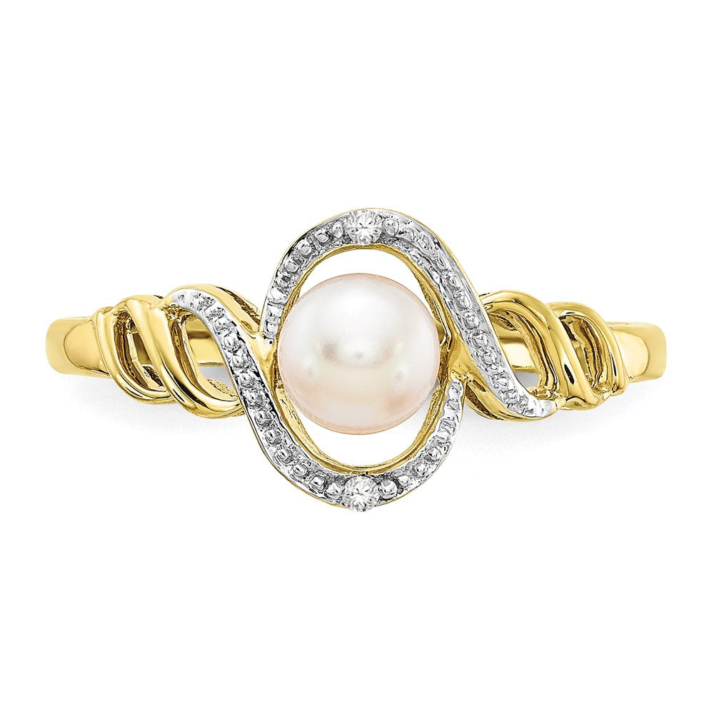 10K Yellow Gold FW Cultured Pearl and Real Diamond Ring