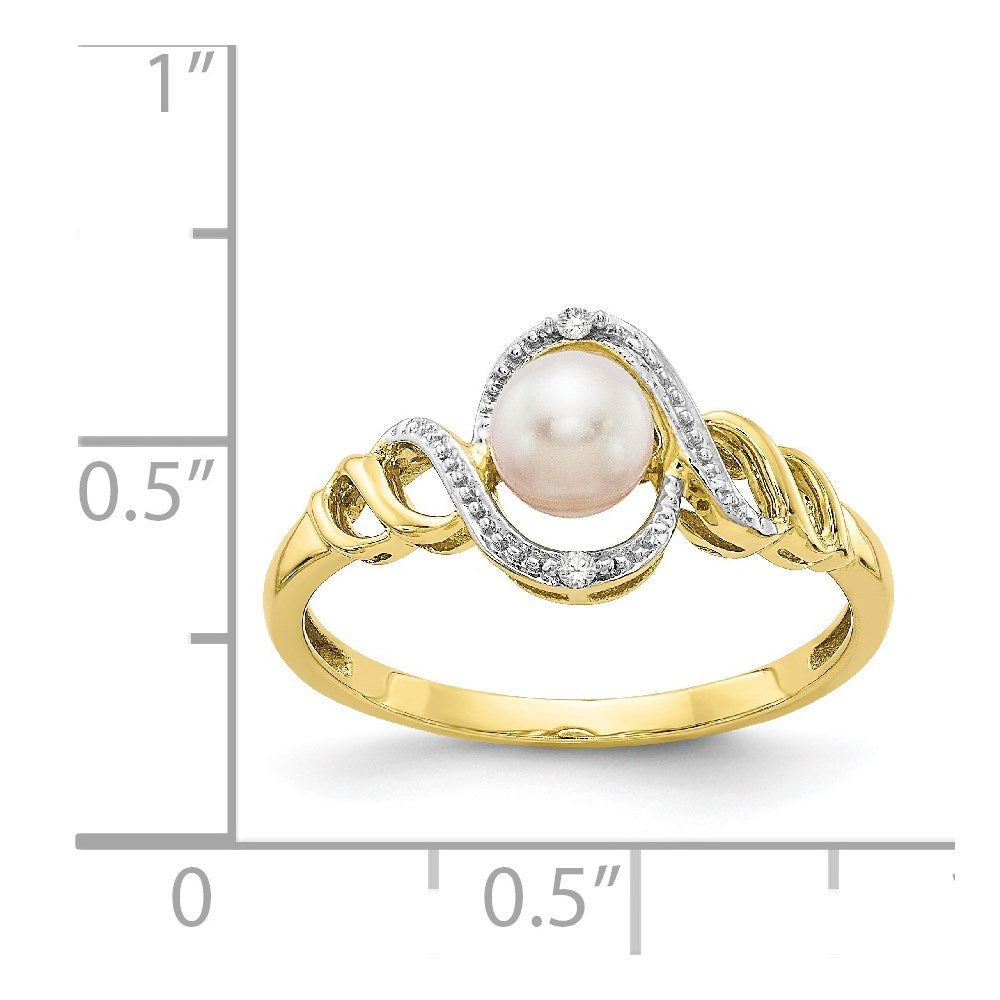 10K Yellow Gold FW Cultured Pearl and Real Diamond Ring