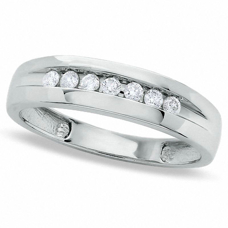 Men's 0.25 CT. T.W. Natural Diamond Wedding Band in Solid 10K White Gold