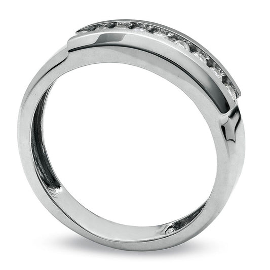 Men's 0.25 CT. T.W. Natural Diamond Wedding Band in Solid 14K White Gold