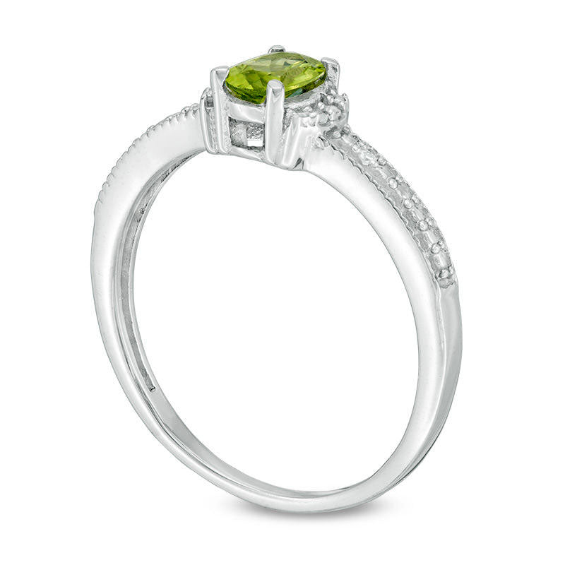 Oval Peridot and Natural Diamond Accent Collar Antique Vintage-Style Ring in Sterling Silver