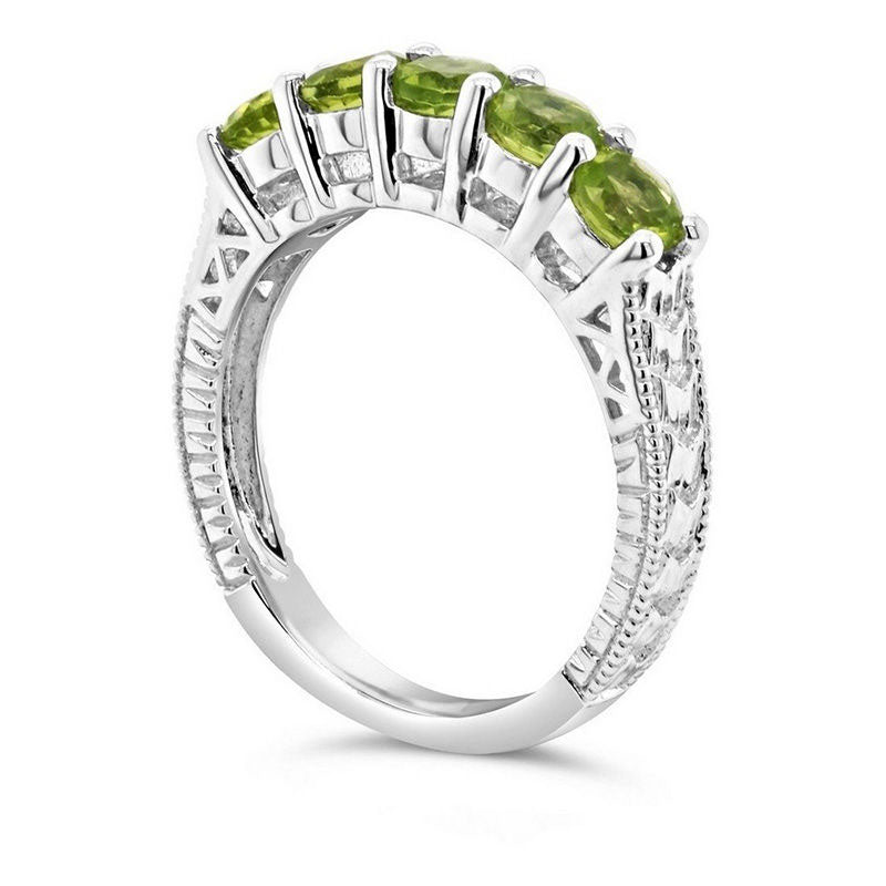 4.0mm Peridot Five Stone Antique Vintage-Style Ring in Sterling Silver