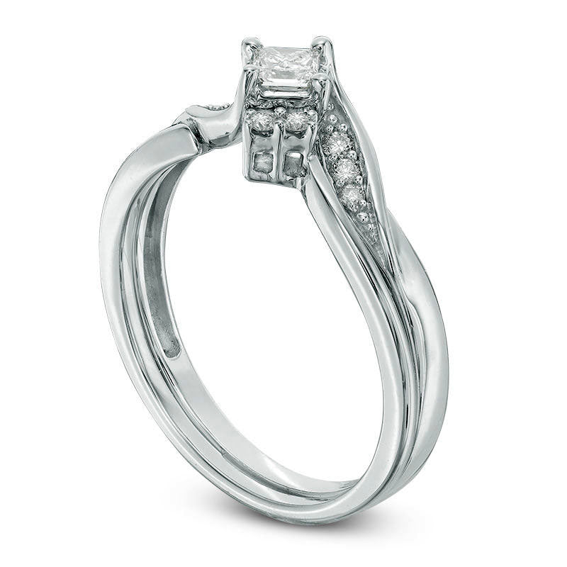 Previously Owned - 0.25 CT. T.W. Princess-Cut Natural Diamond Bridal Engagement Ring Set in Solid 10K White Gold