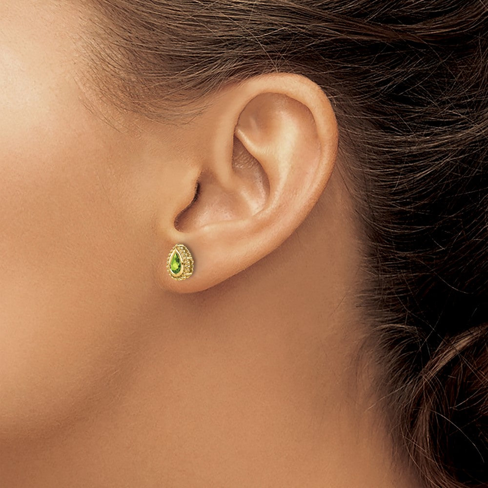 14k Yellow Gold Pear Peridot Post Earrings