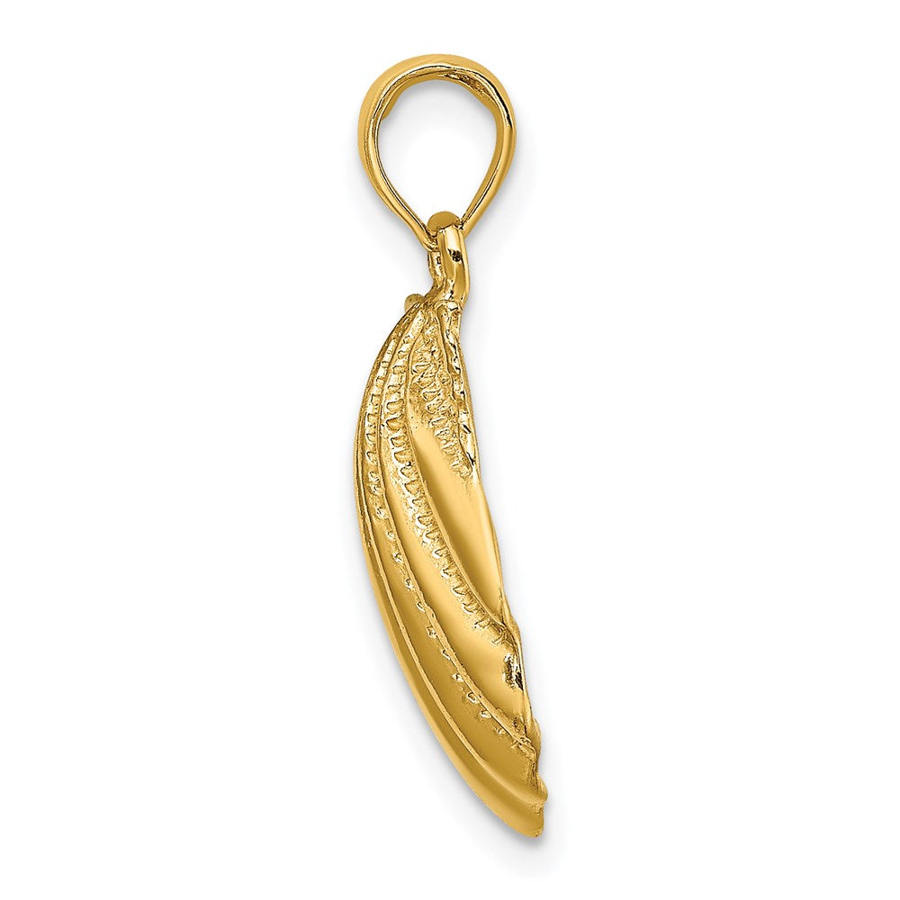 14k Yellow Gold Textured Scallop Shell Charm