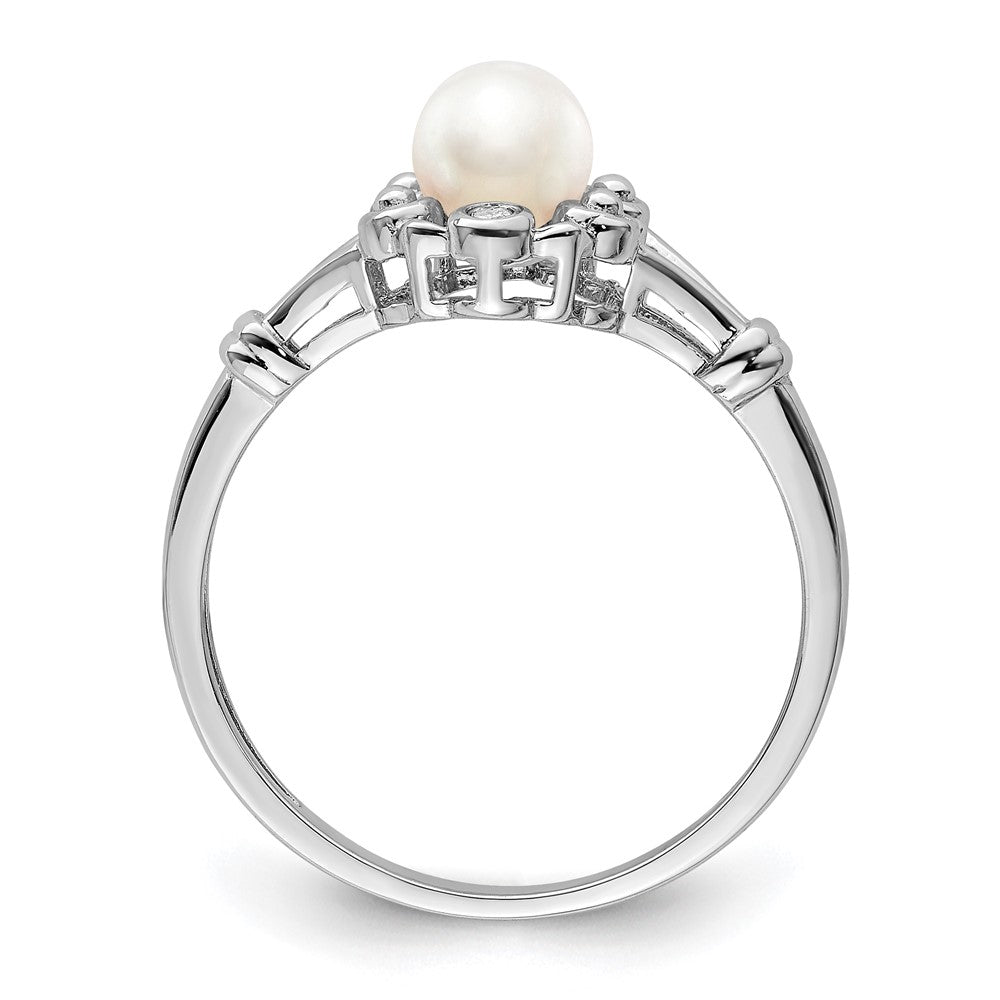 Sterling Silver Rhodium-plated FW Cultured Pearl & Diamond Ring