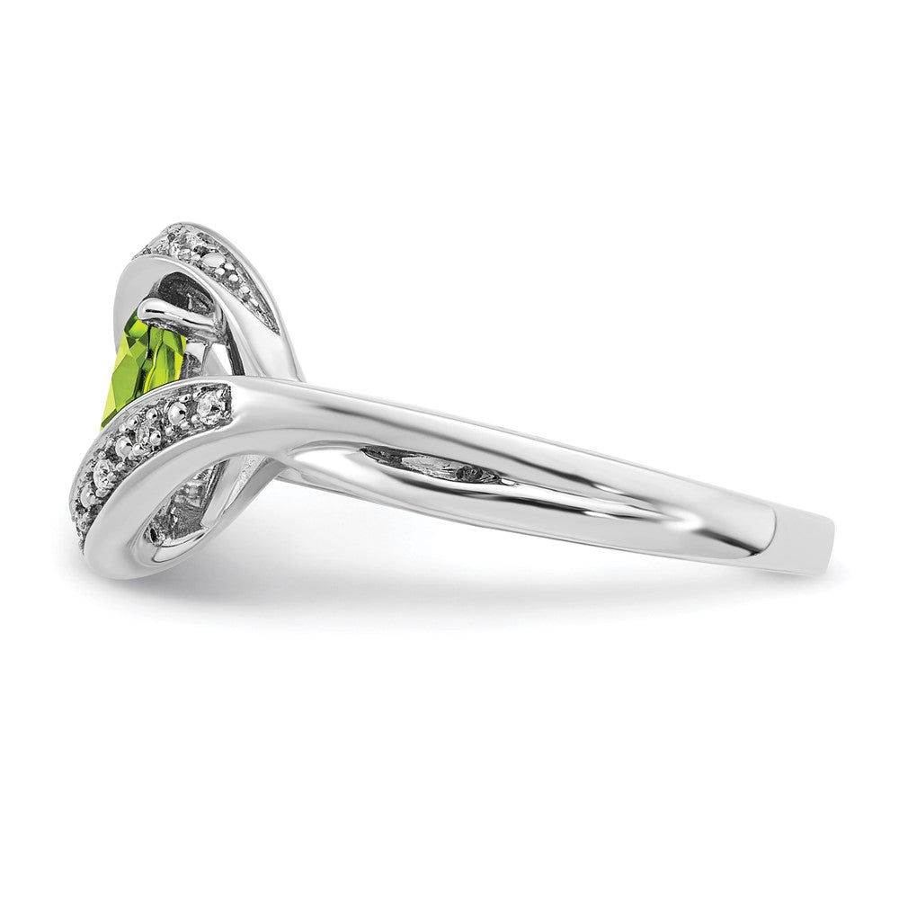 14k White Gold Oval Peridot and Real Diamond Ring