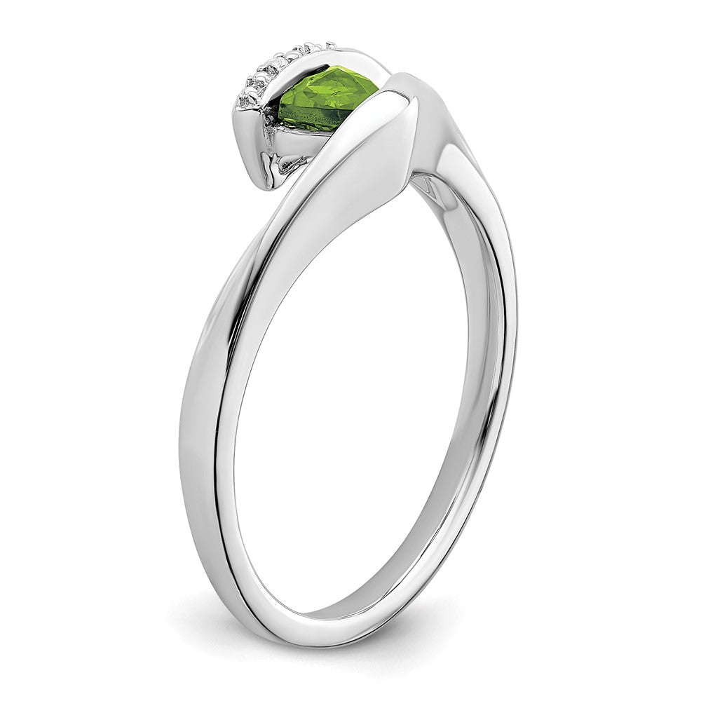 14k White Gold Trillion Peridot and Real Diamond Ring