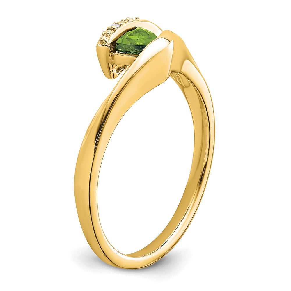 14K Yellow Gold Trillion Peridot and Real Diamond Ring