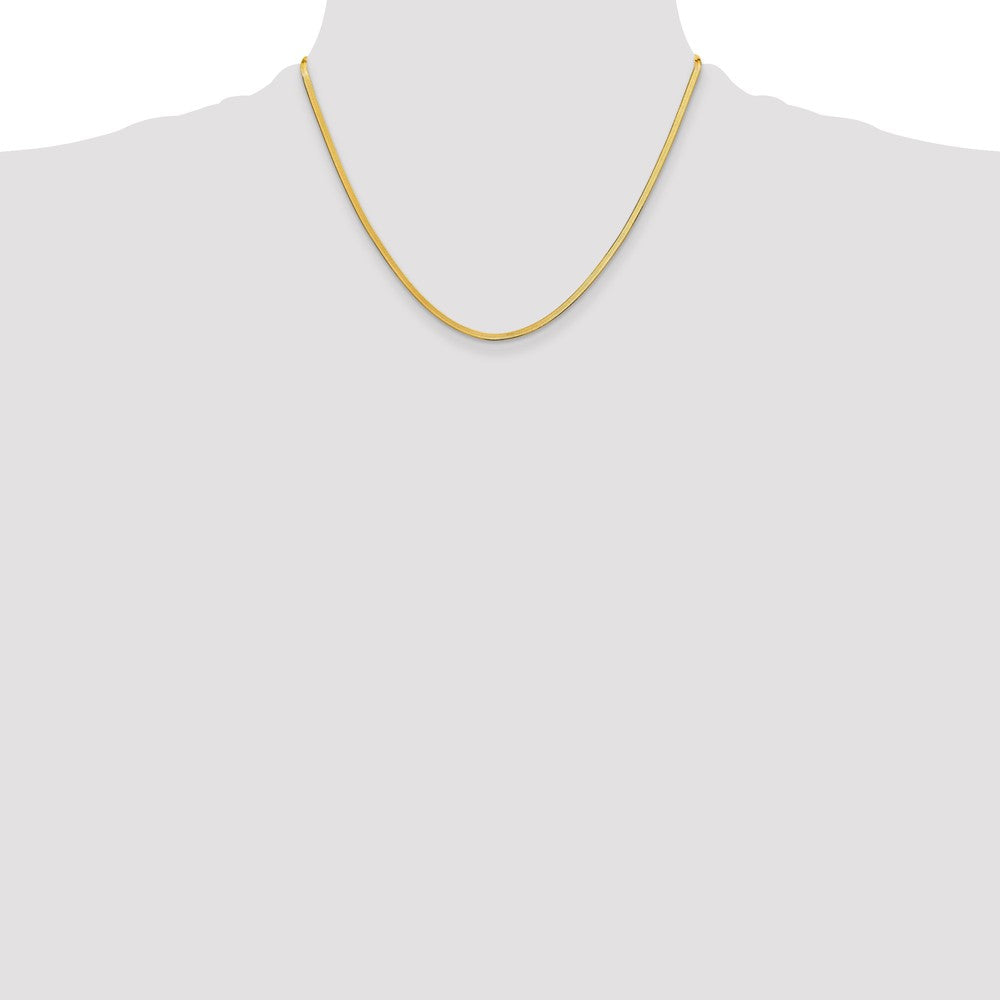 14K Yellow Gold 2.5mm Silky Herringbone Chain Necklace