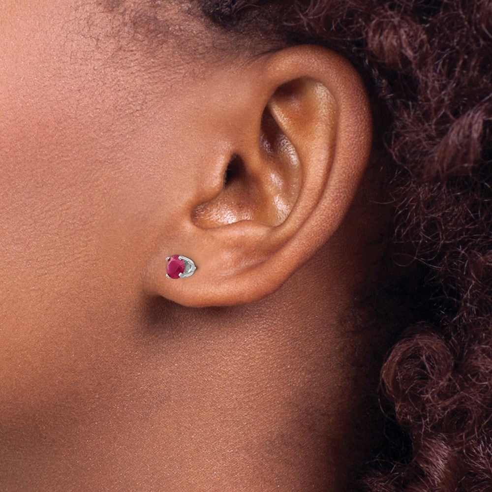 14k White Gold 5mm Ruby Stud Earrings