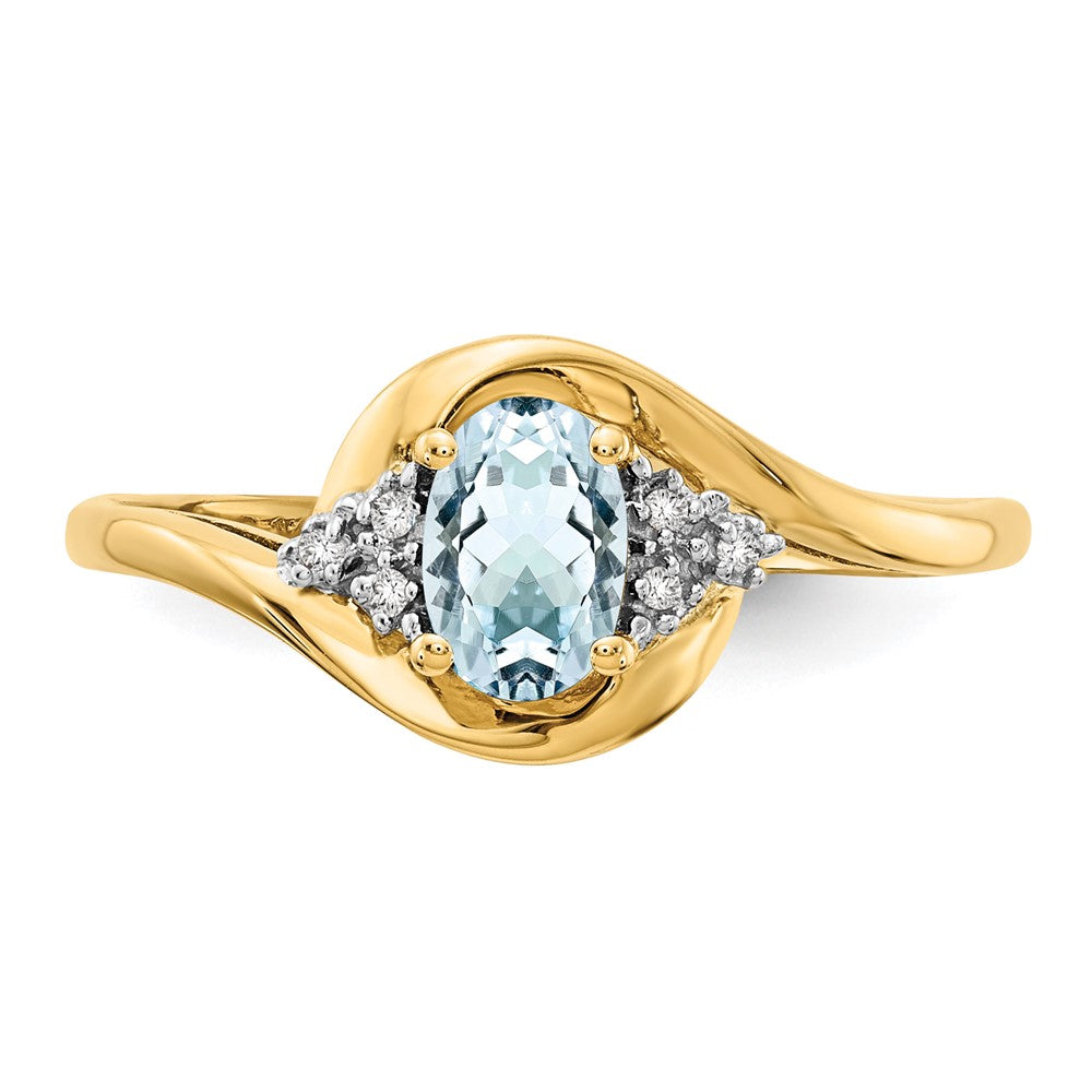 14K Yellow Gold Aquamarine and Real Diamond Ring