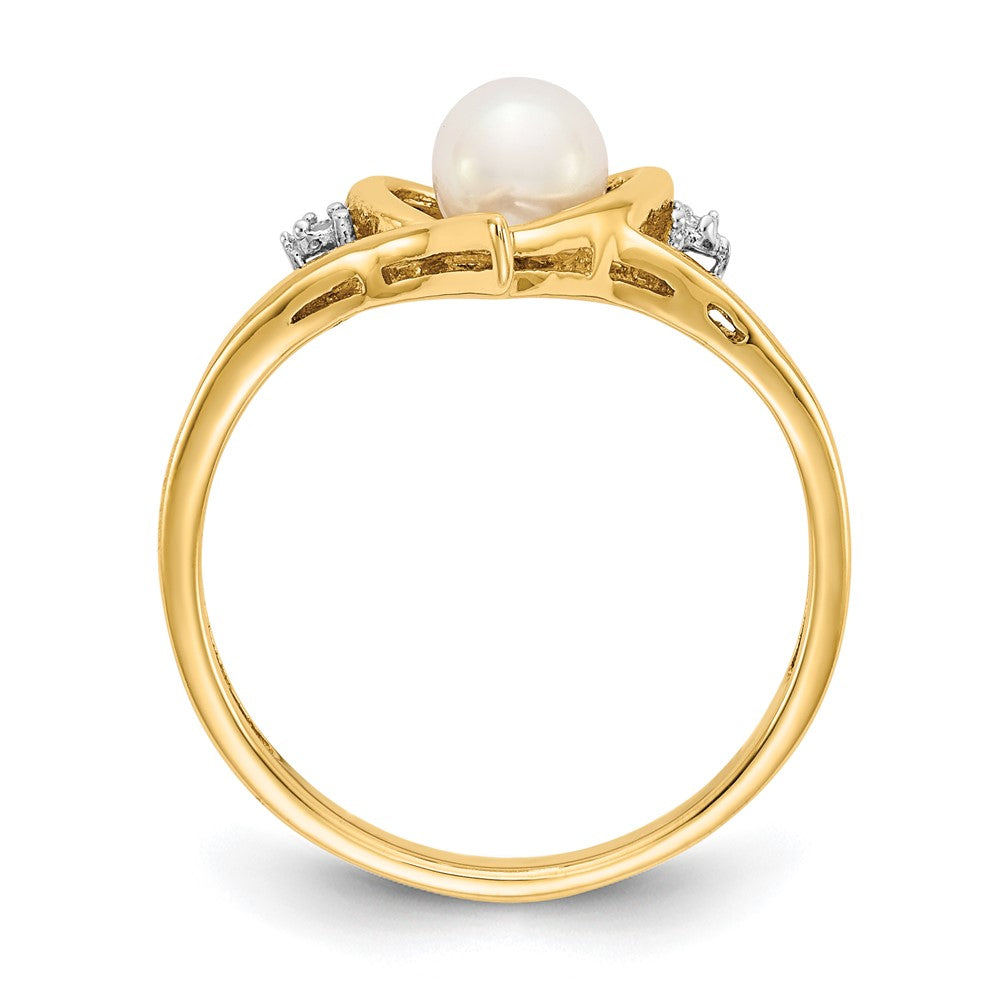 10K Yellow Gold Real Diamond & FW Cultured Pearl Ring