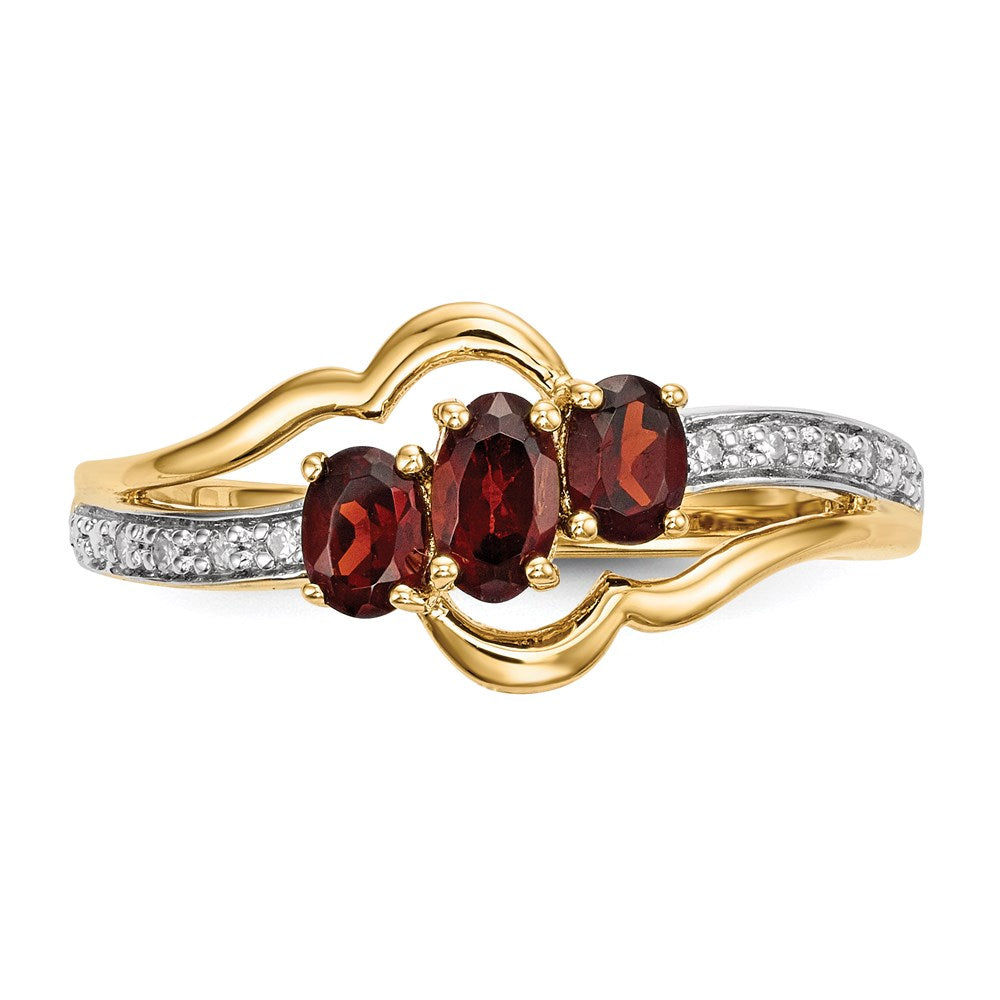 14K Gold w/ Mozambique Garnet & Real Diamond Polished Ring