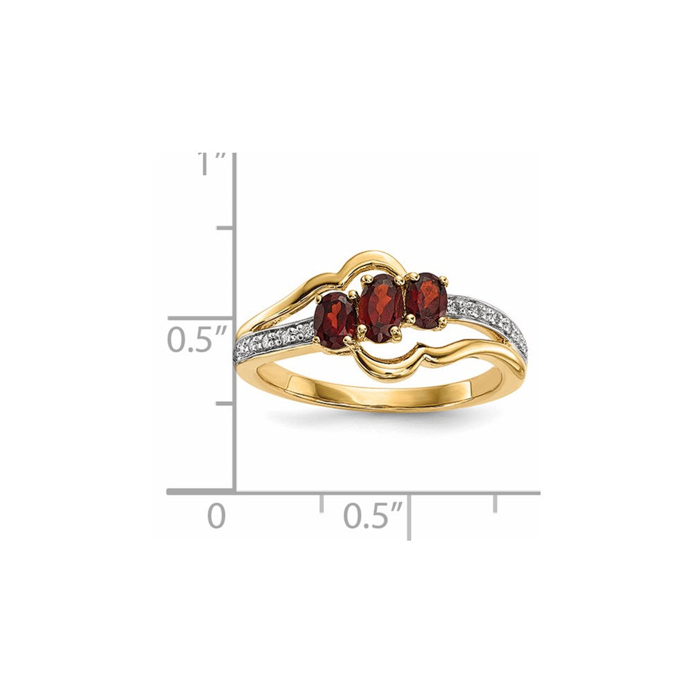 14K Gold w/ Mozambique Garnet & Real Diamond Polished Ring