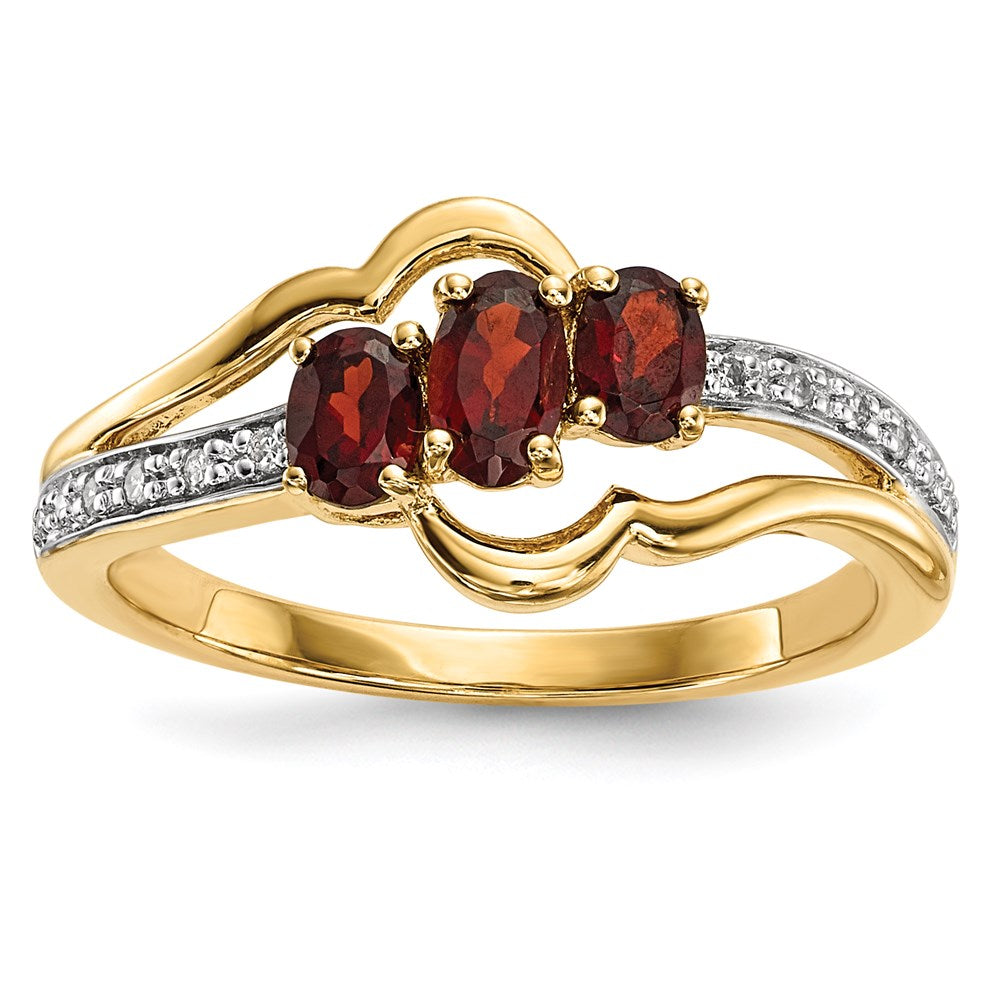 14K Gold w/ Mozambique Garnet & Real Diamond Polished Ring